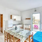 Ca'bianca 2 *